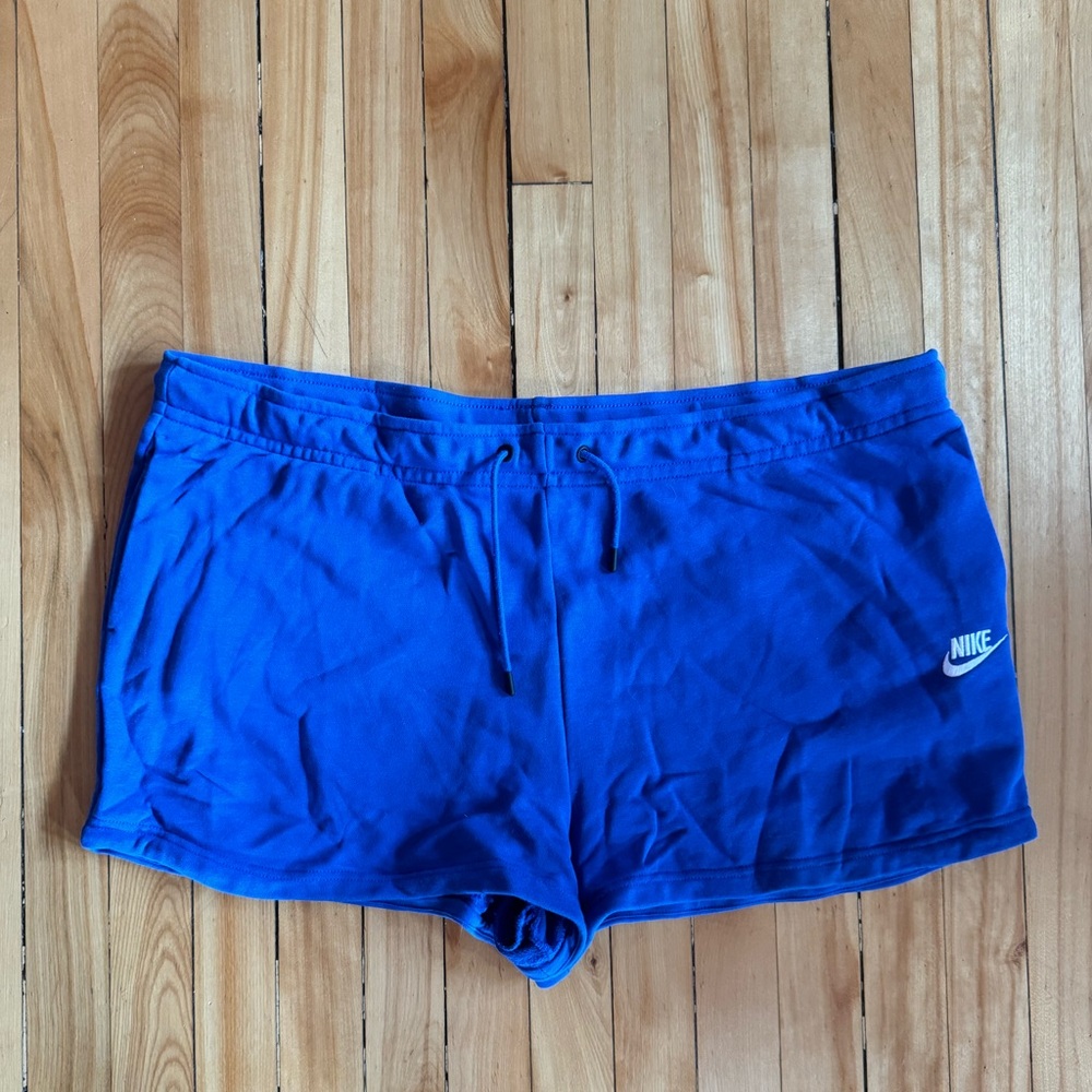 Drawstring sweat shorts